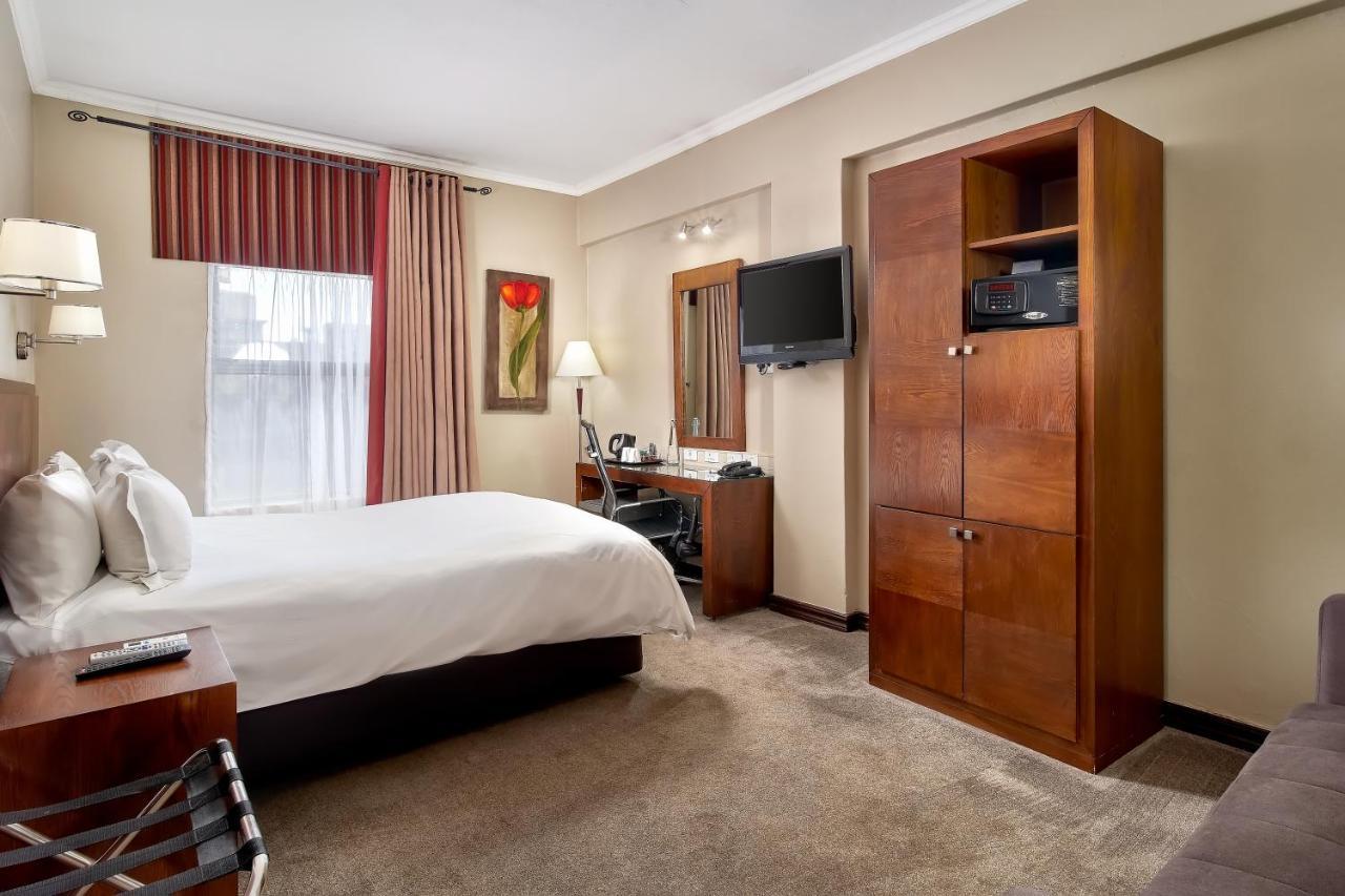 Hotel@Hatfield Pretoria-Noord 外观 照片