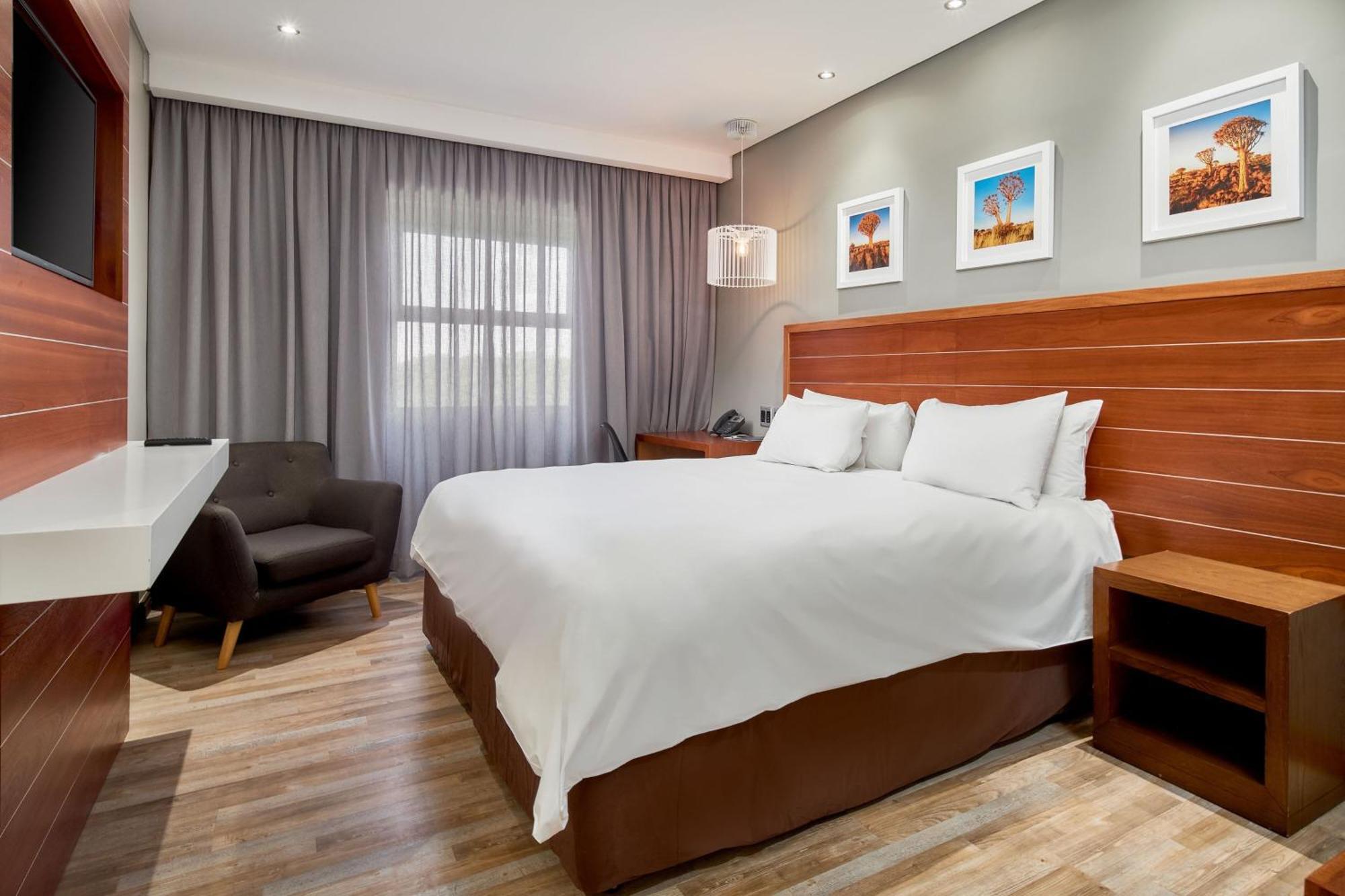 Protea Hotel By Marriott Pretoria Hatfield 客房 照片