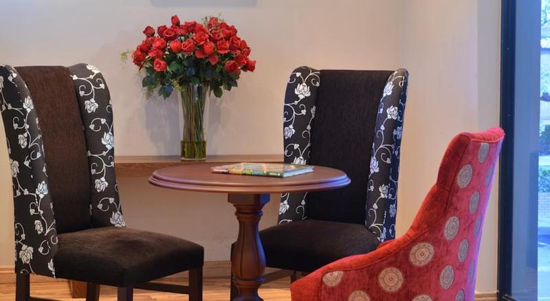 Protea Hotel By Marriott Pretoria Hatfield 外观 照片