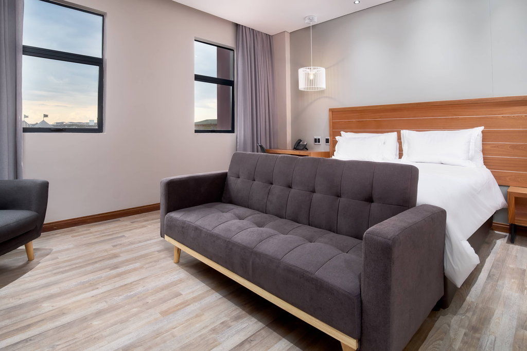 Protea Hotel By Marriott Pretoria Hatfield 外观 照片