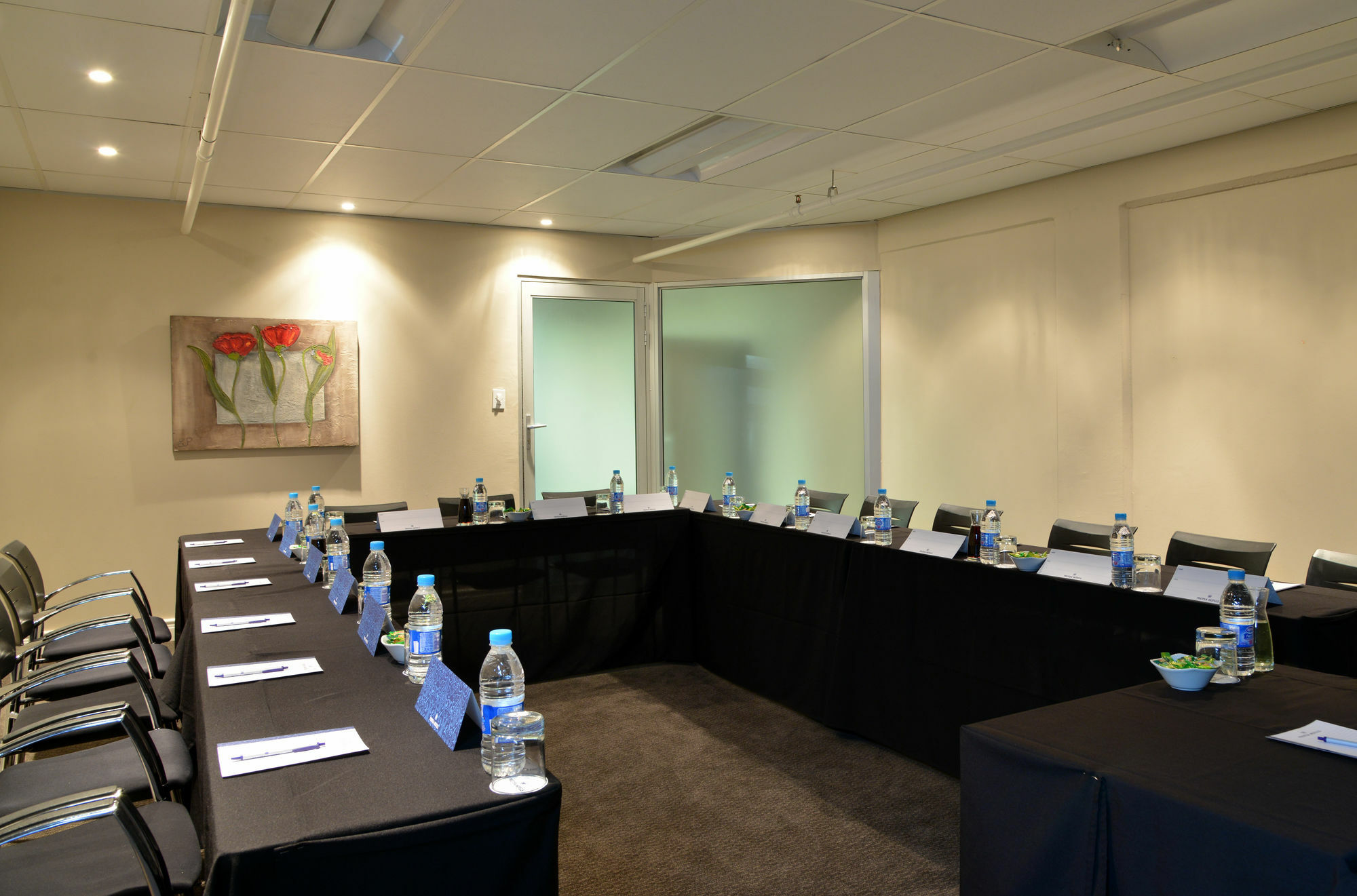 Protea Hotel By Marriott Pretoria Hatfield 外观 照片